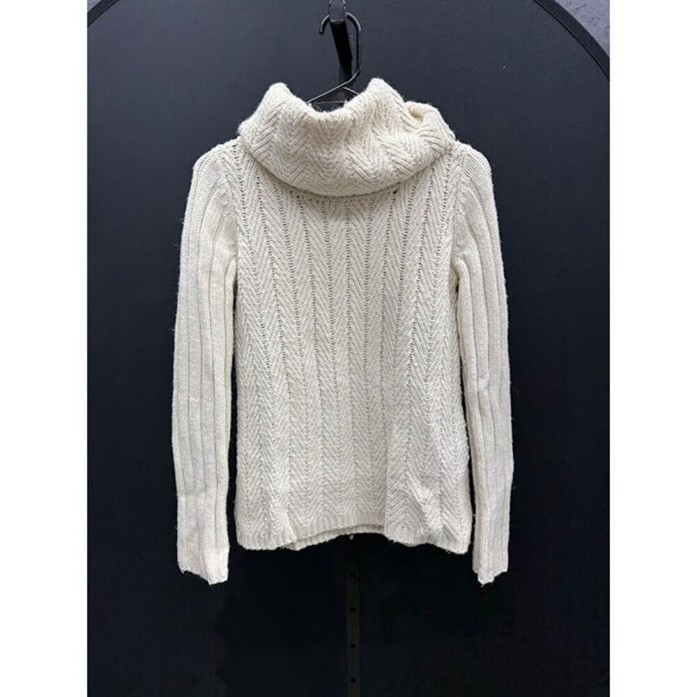 Gap Cable Knit Wool Blend Turtleneck Sweater